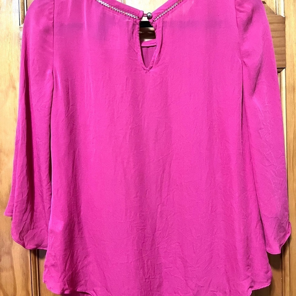 100% Silk White House Black Market Petal Sleeve Flutter Blouse Size XS (0) - Picture 5 of 11